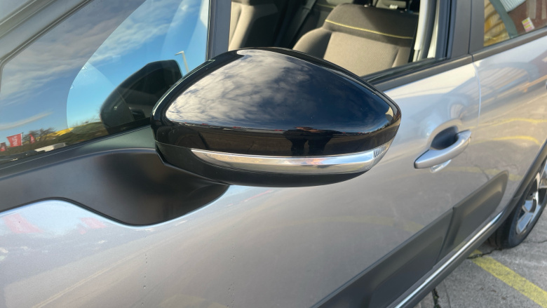 Citroen C3 1.2 PureTech Shine 5dr Petrol Hatchback